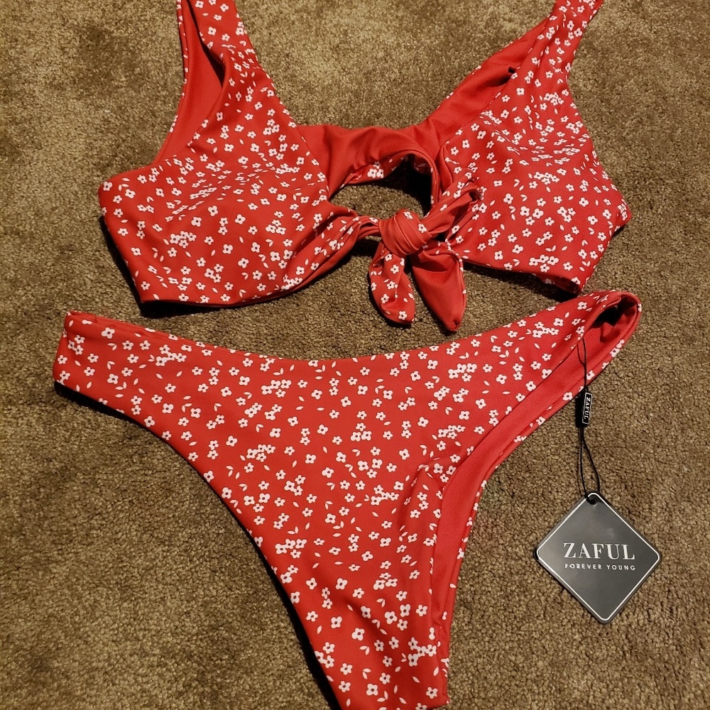 Bathing suite
